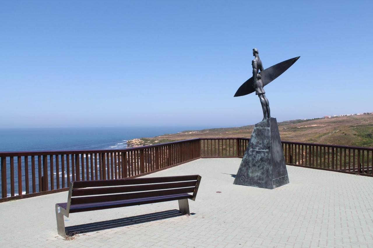 Ericeira Destination Hostel Exterior photo