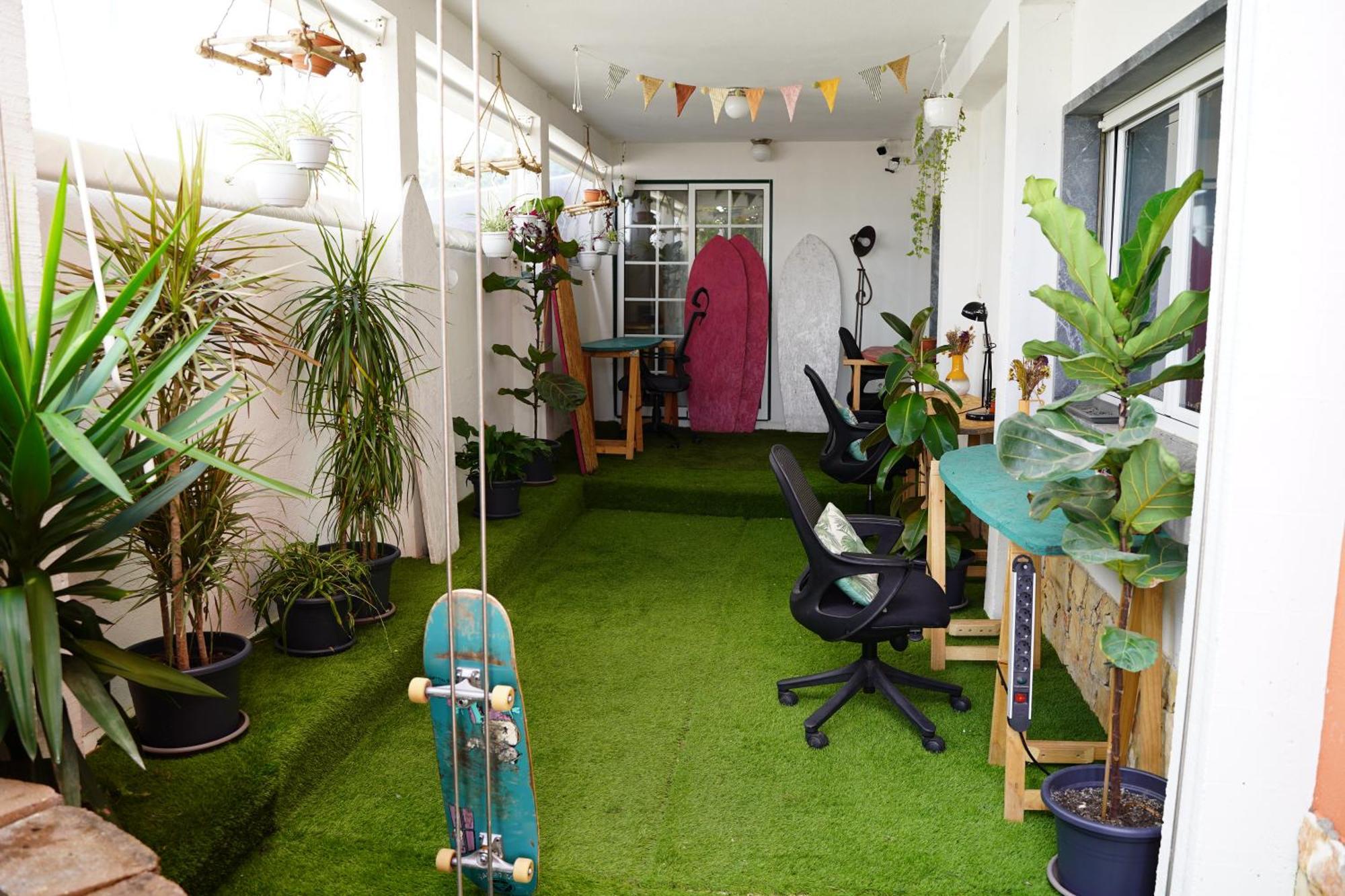 Ericeira Destination Hostel Exterior photo