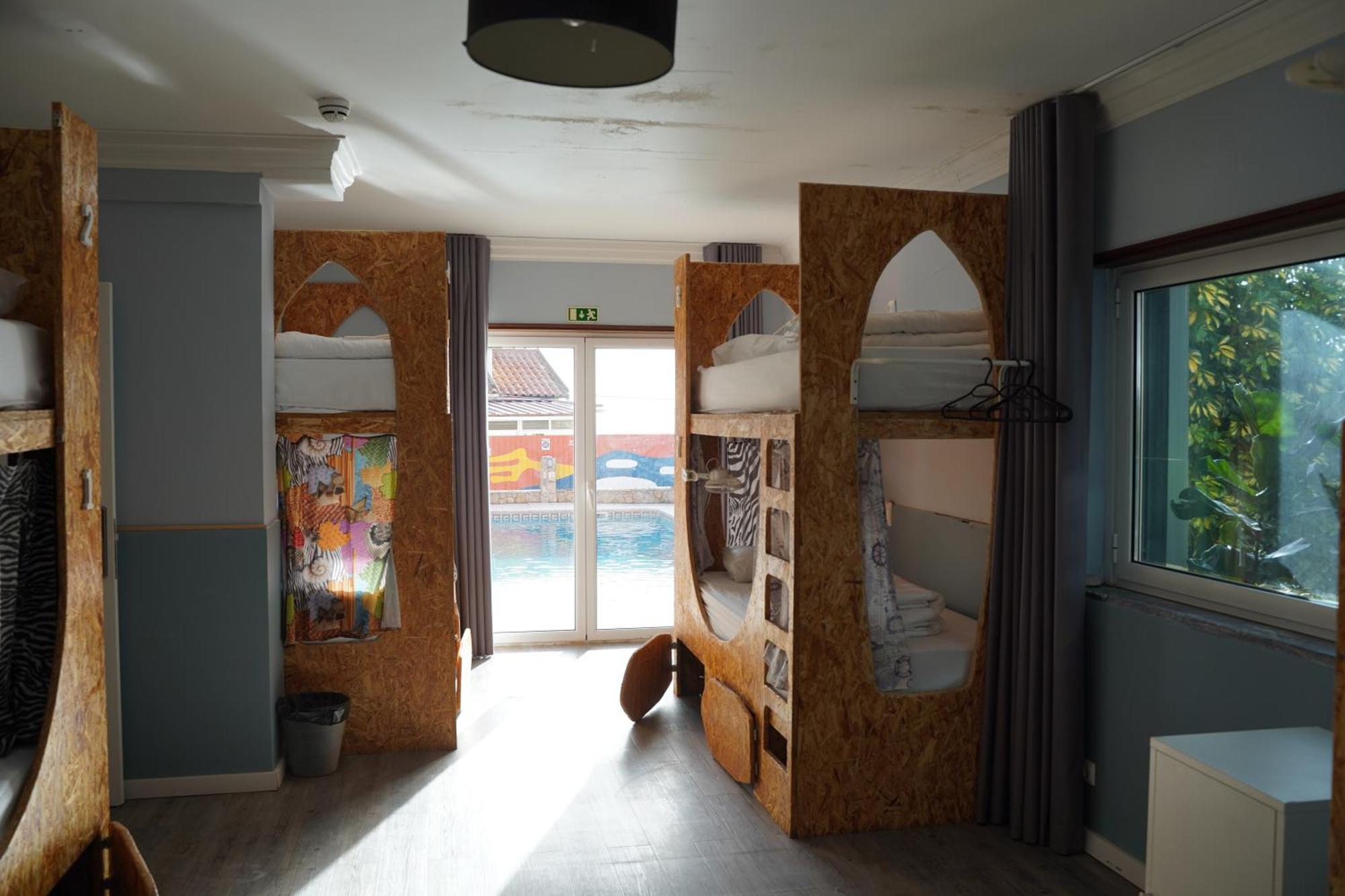Ericeira Destination Hostel Exterior photo